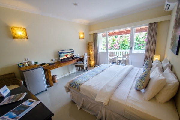 Hotel Scallywags Resort